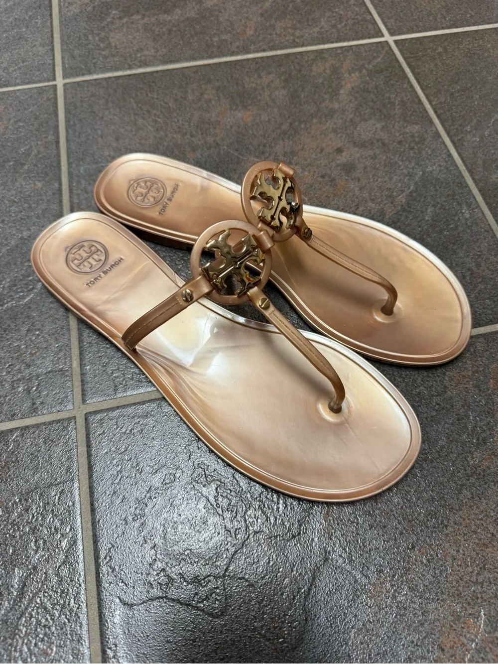 Tory Burch TB Mini Miller Metallic Logo Jelly Thong Slip On Sandals Rose Gold 10